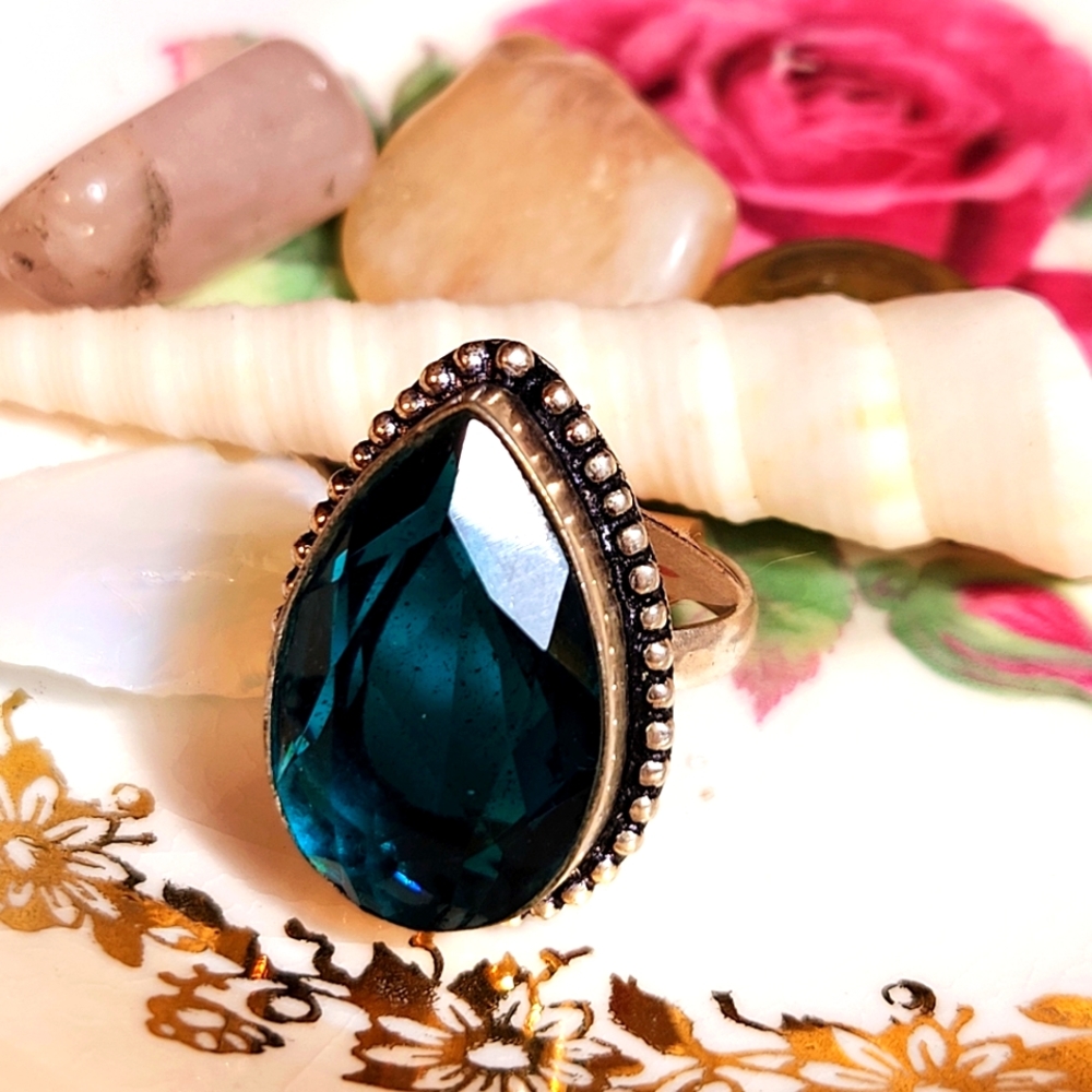 Fabulous, Super- Chunky, Dark Teal, Faceted, Faux Ring.